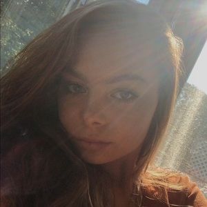 Meet your Posher, Kara